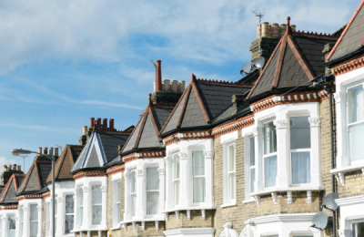 How to Choose the Right Neighborhood for Your Family