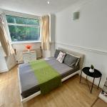Double room in a shared house Wembley