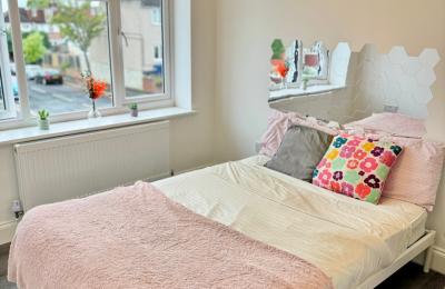 Double room in Northolt