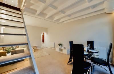 Flat West London Chelsea SW6 1HR